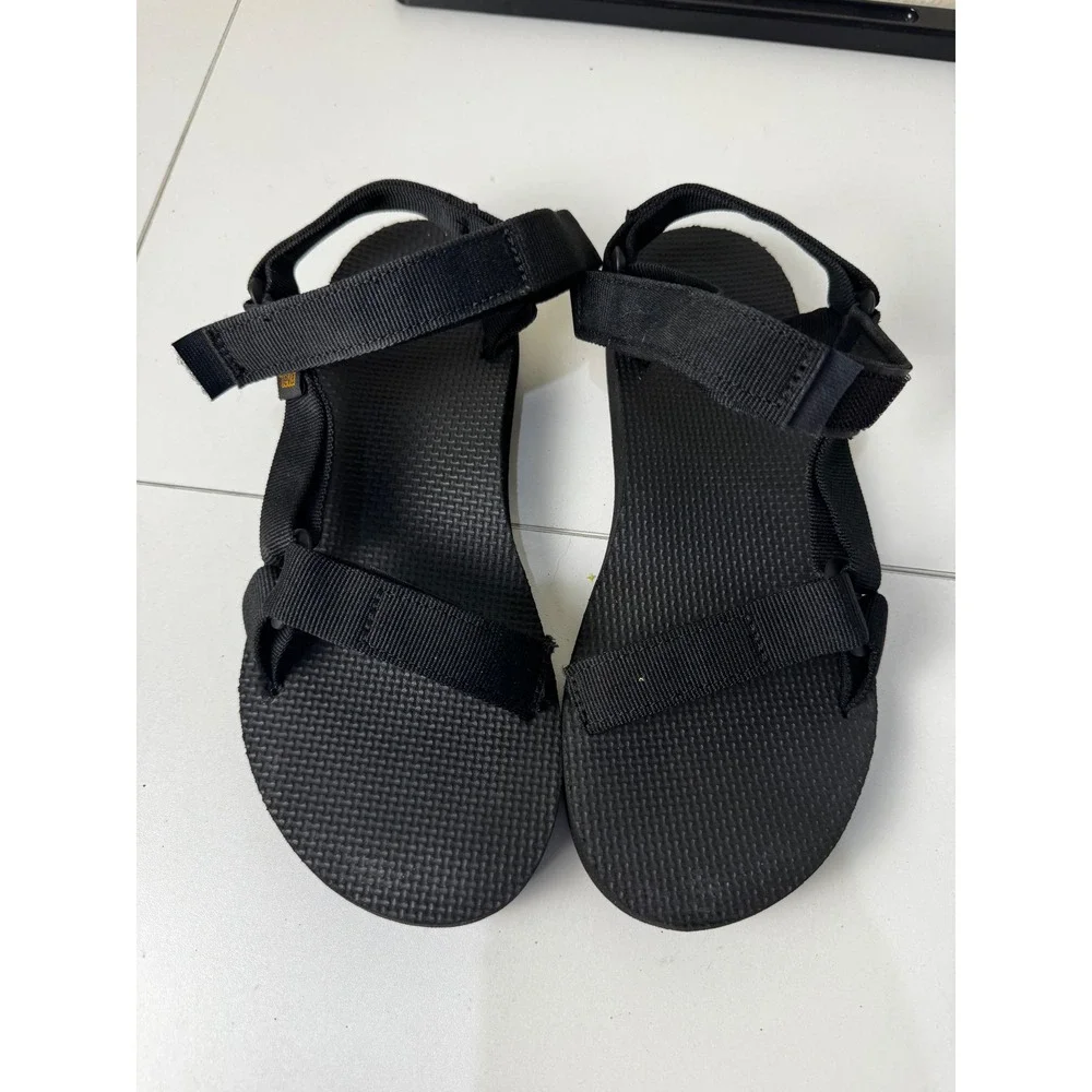 Teva Original Universal Kids Size 8 Black Strappy Sandals Hiking Outdoor‎